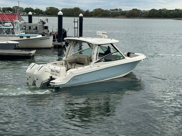 2022 Boston Whaler 280 Vantage