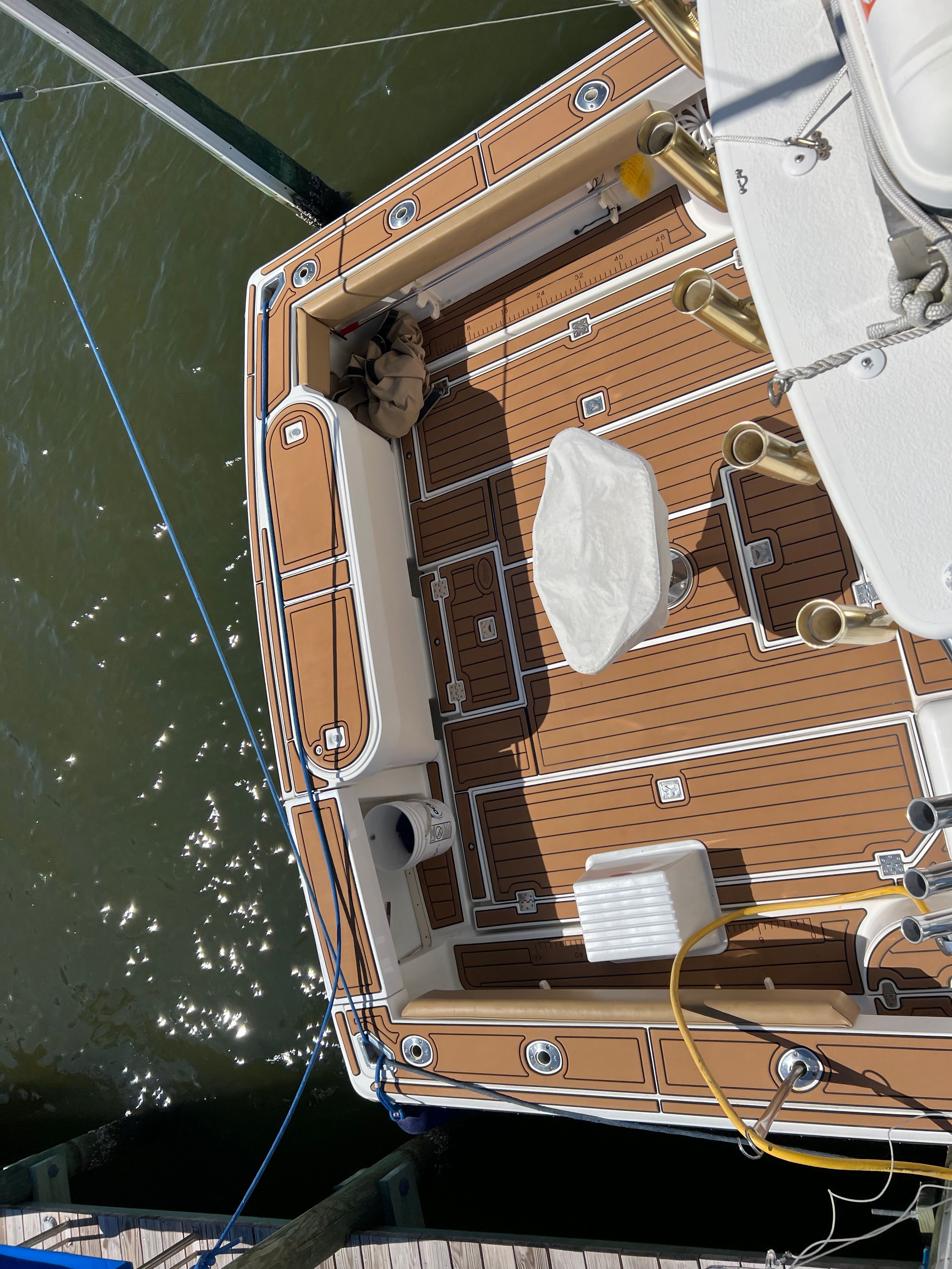2004 Rampage 38 Express - 33