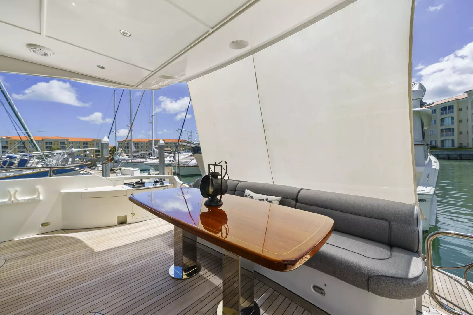 2006 Marquis 65 Pilothouse - Image 19