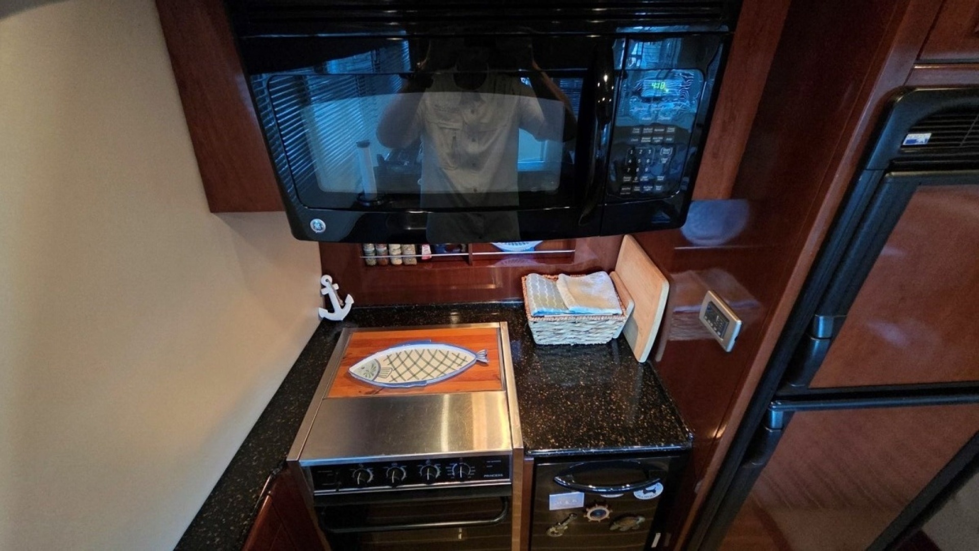 2008 Meridian 490 Pilothouse - Image 20