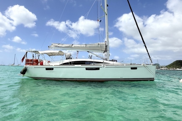 2013 Bavaria Vision 46