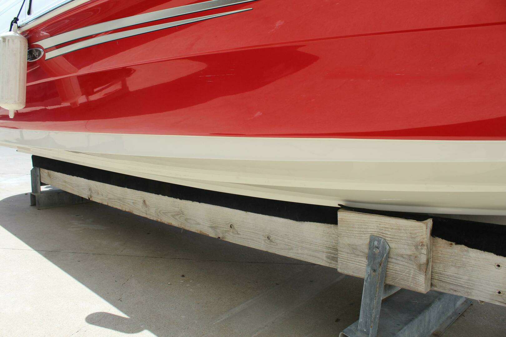2008 Sea Ray 240 Sundeck - Image 12