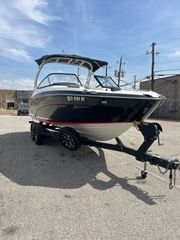 2020 Yamaha Boats 242SE - 8