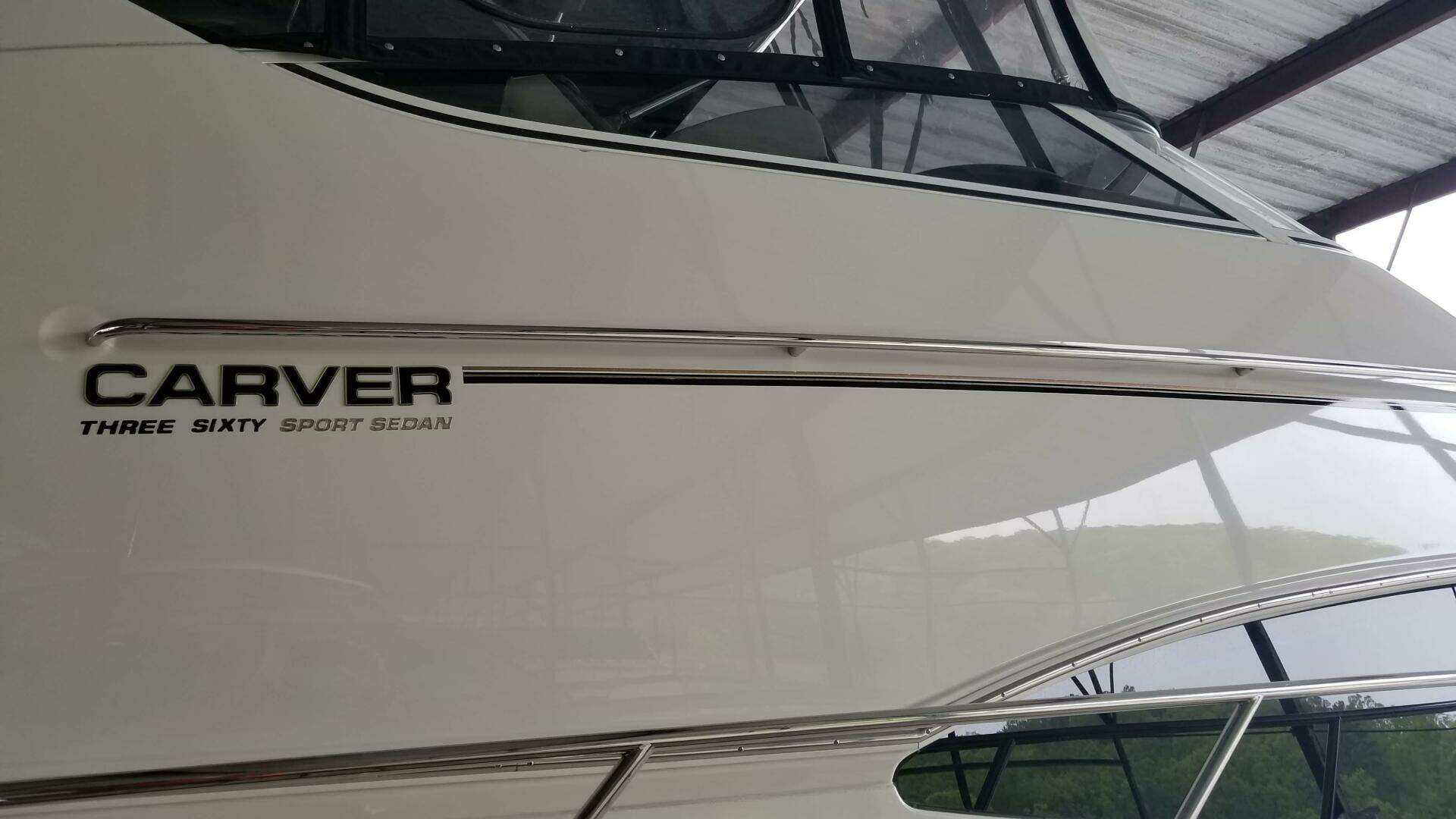 2004 Carver 360 Sport Sedan - Image 22