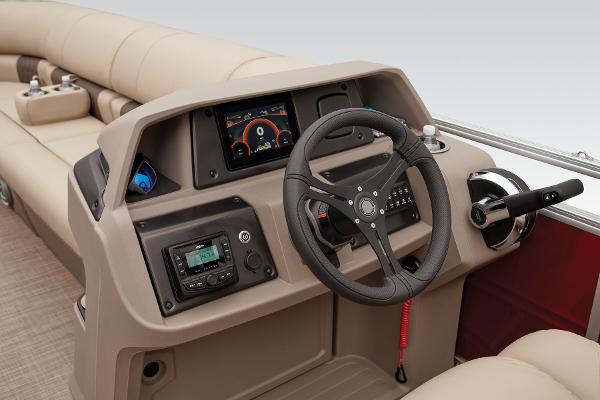 2025 Sun Tracker Party Barge 24 DLX - 34