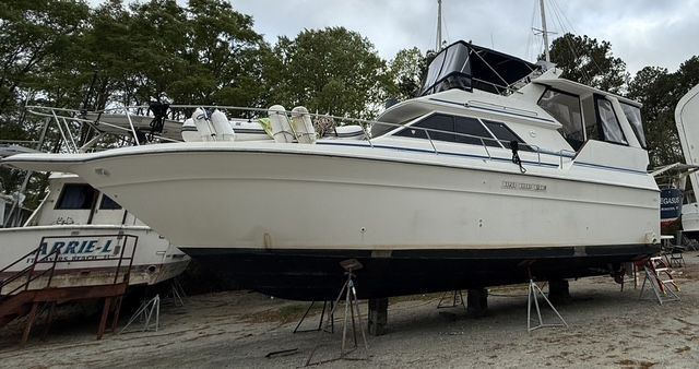 1989 Sea Ray 380 - 8