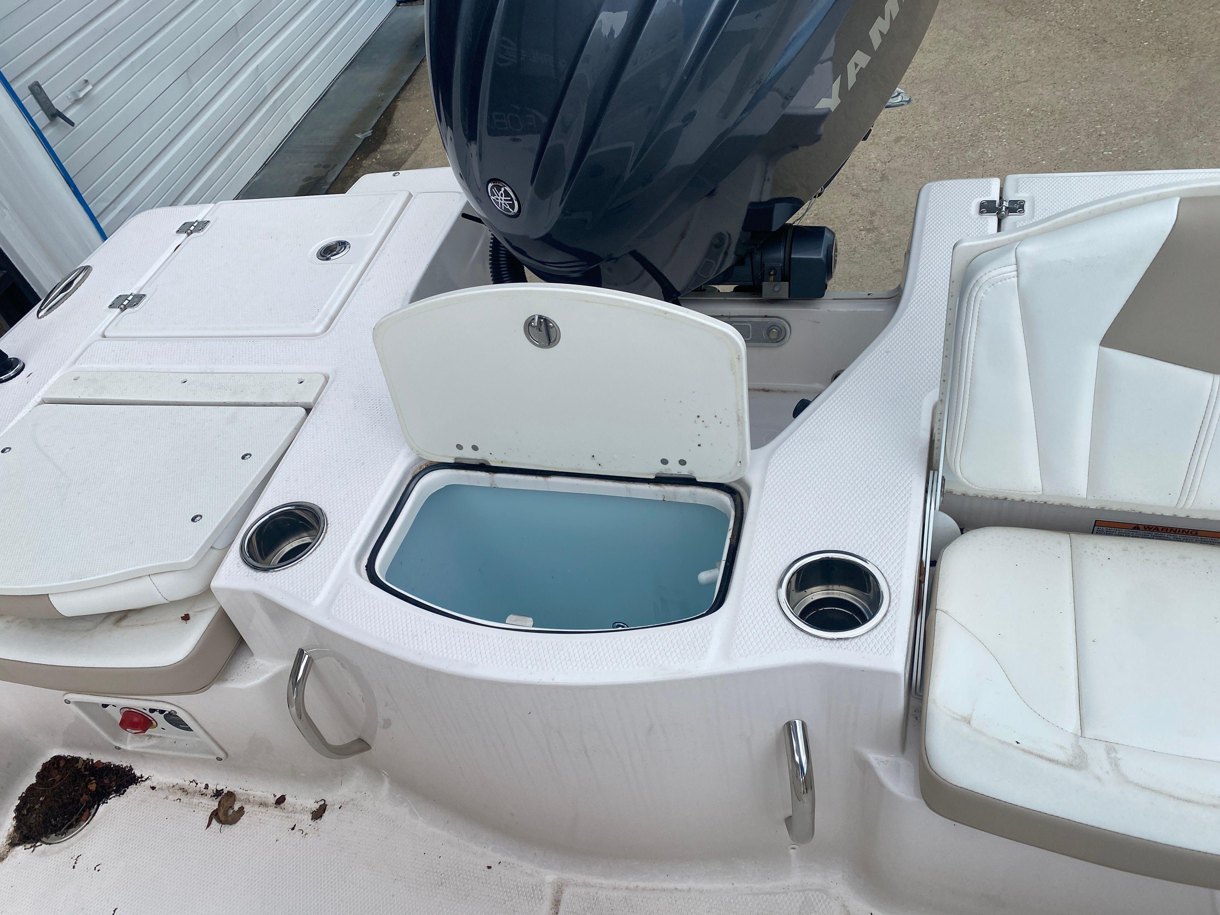 2025 ROBALO 206 CAYMAN STD - Image 16