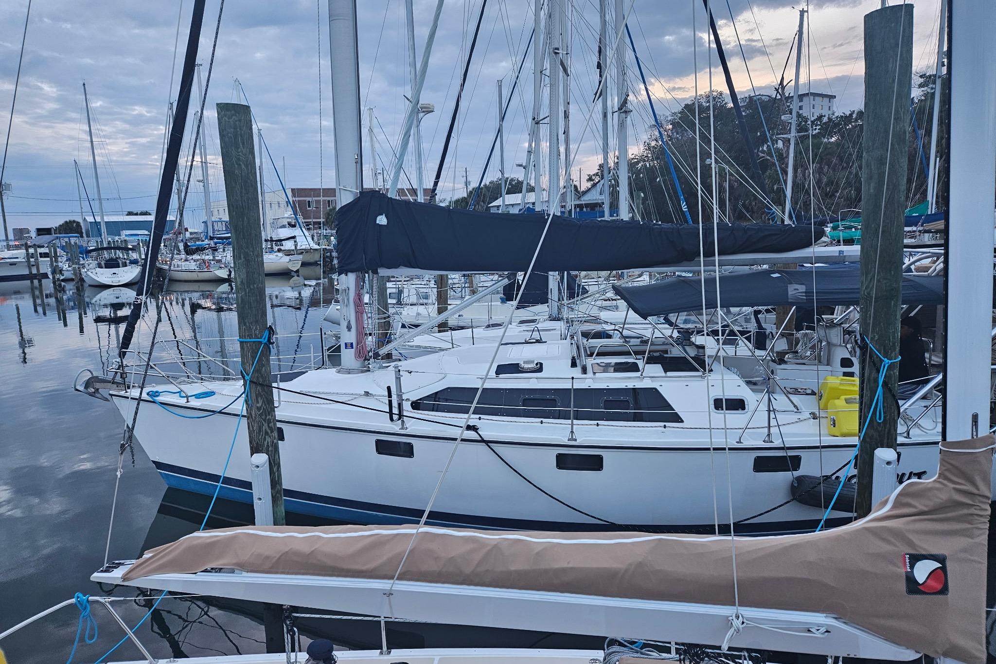 1993 Hunter Vision 36