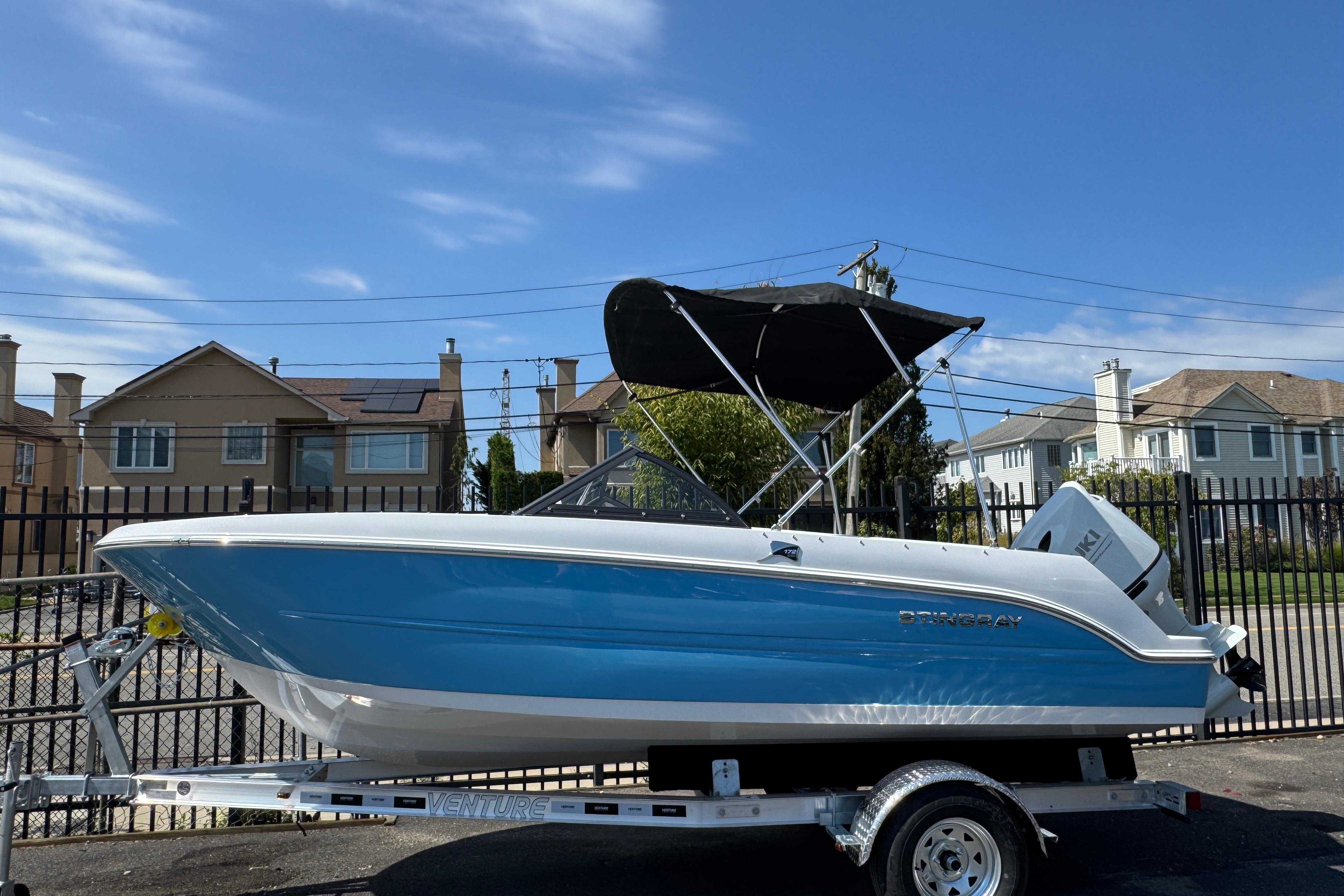 2026 Stingray 172 DC