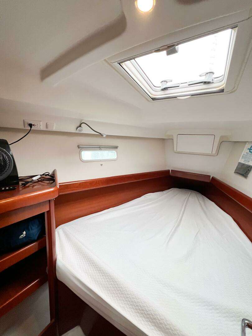 2007 Beneteau 373 - Image 55