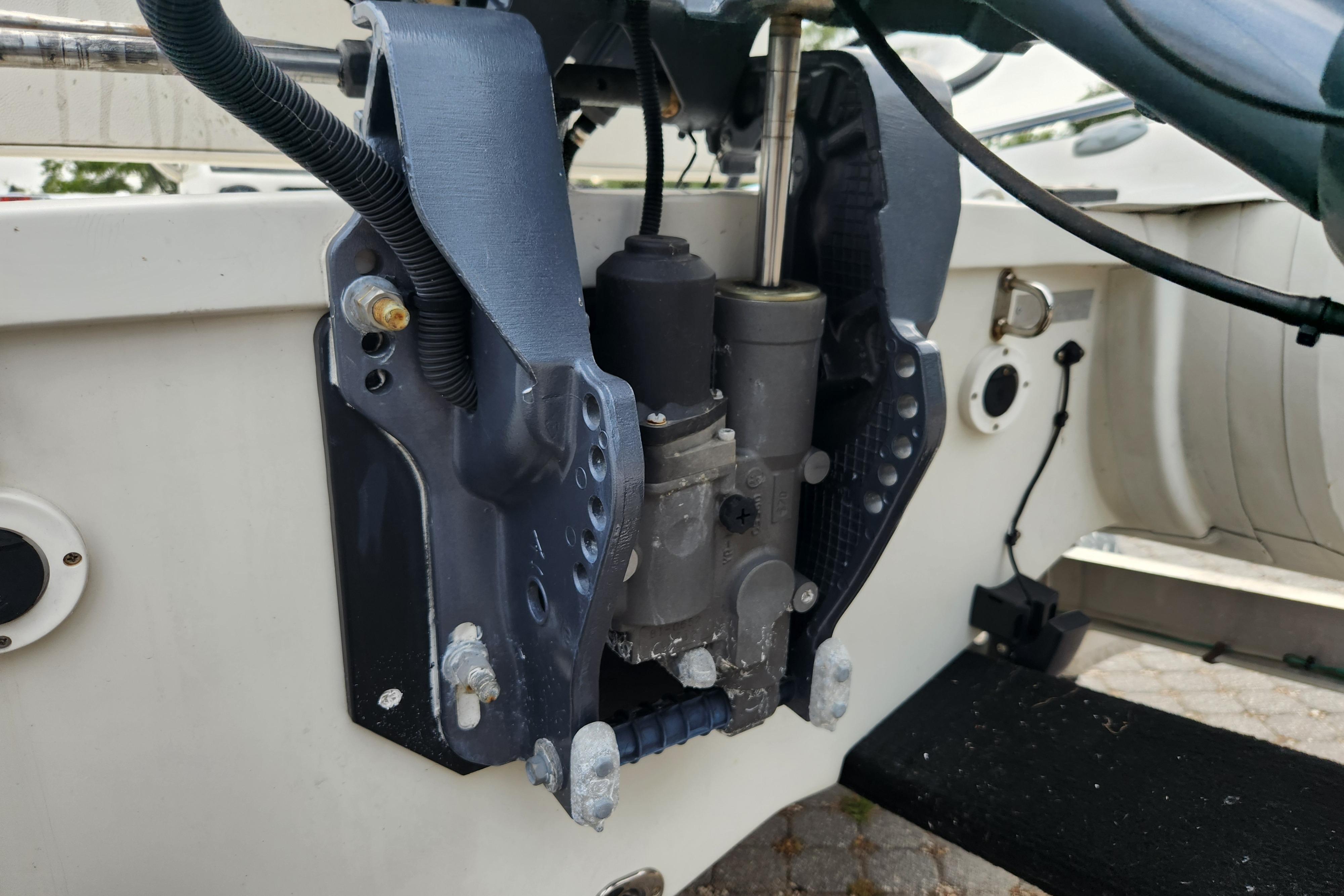 2019 Novurania DL 400 boat engine mount detail with hydraulic components.