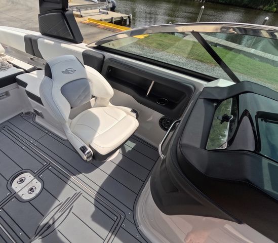 2025 Chaparral OSX 250 - 33