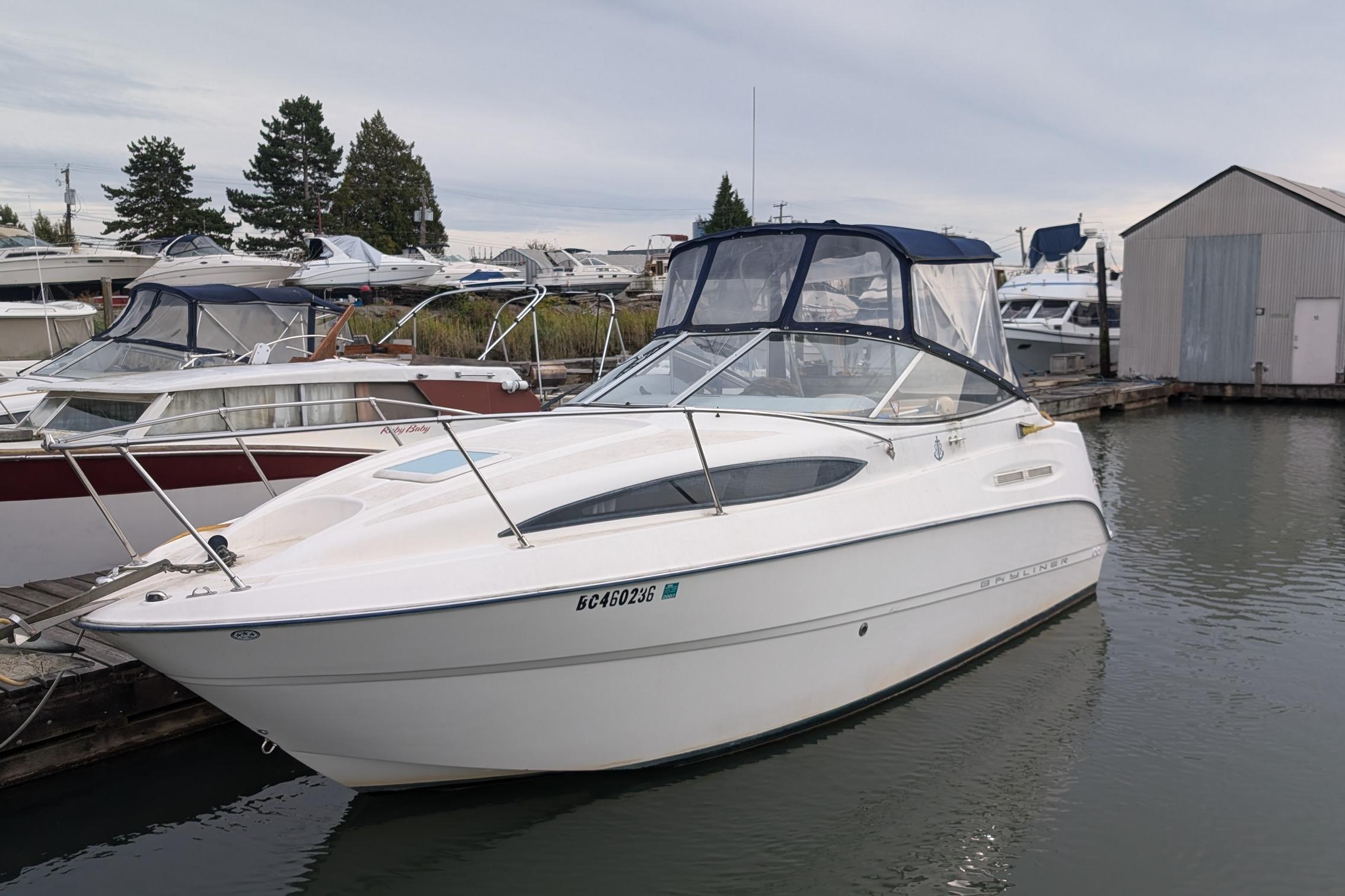 2004 Bayliner 245 Ciera