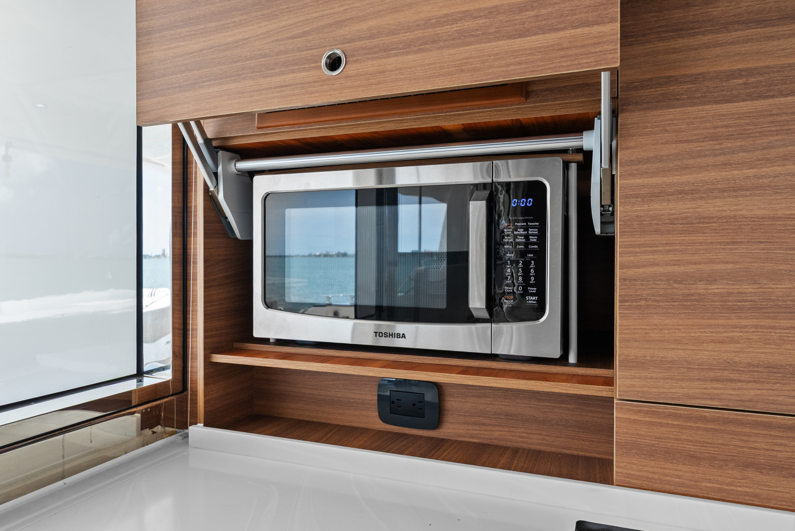 2026 Aquila 54 Yacht - Image 53
