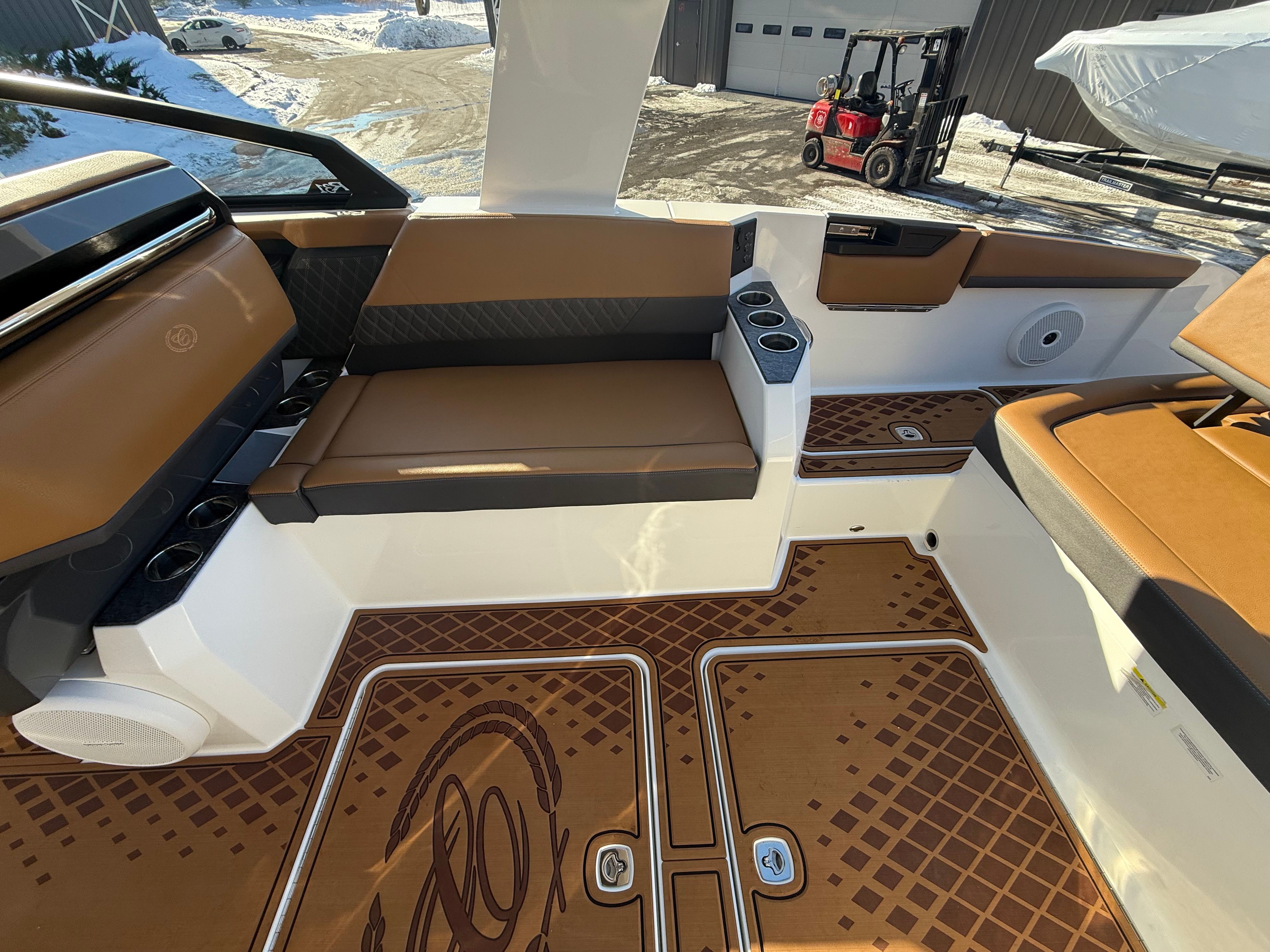 2026 Cobalt R31 Surf - 8