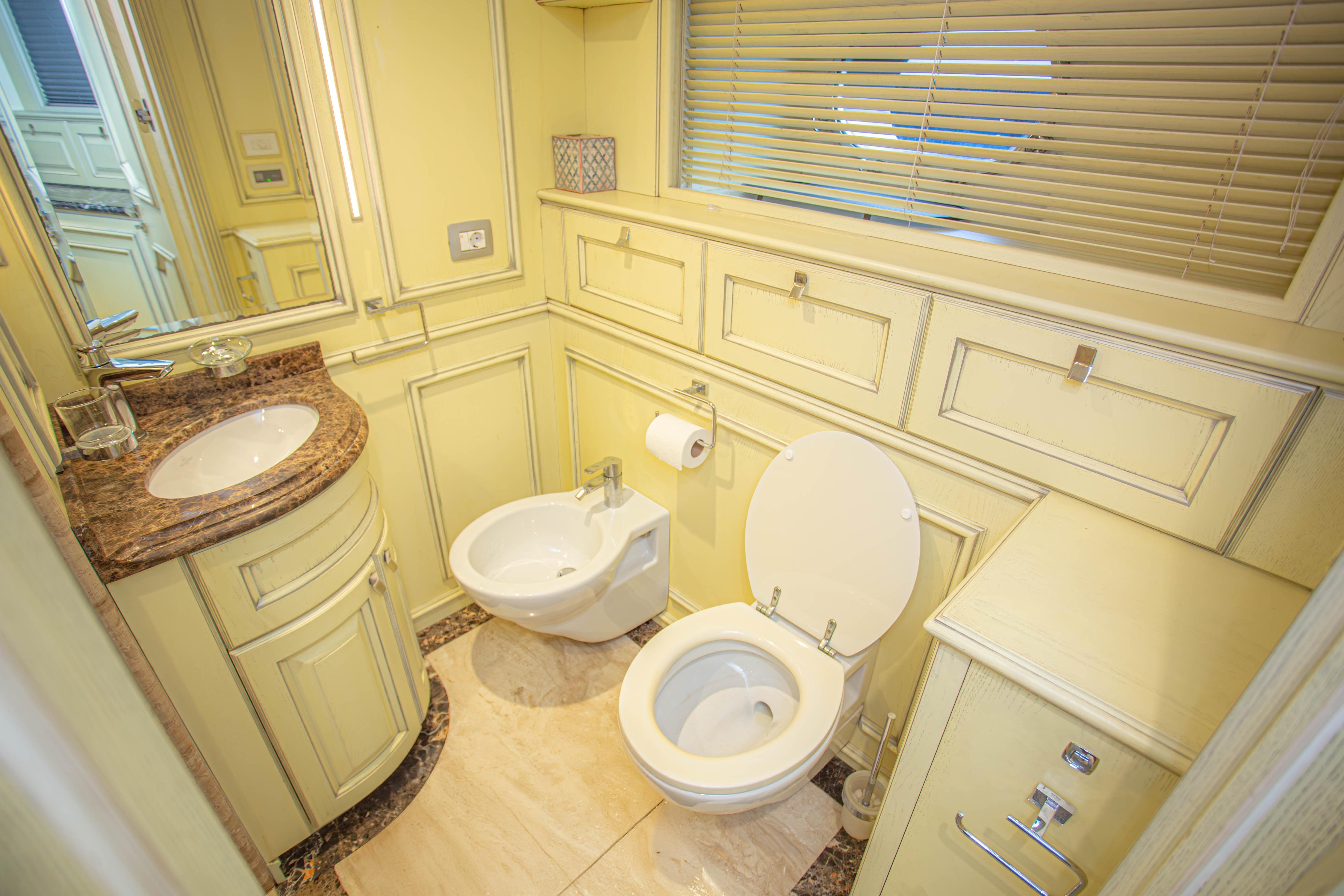 Luxurious bathroom in 2014 Fifth Ocean Yachts 24m Displacement Explorer Yacht.