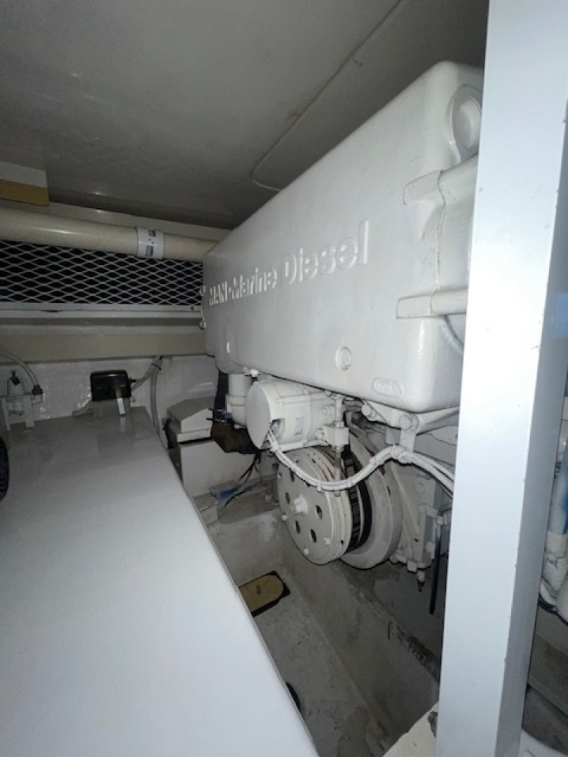 2003 Post Sportfish - Image 58