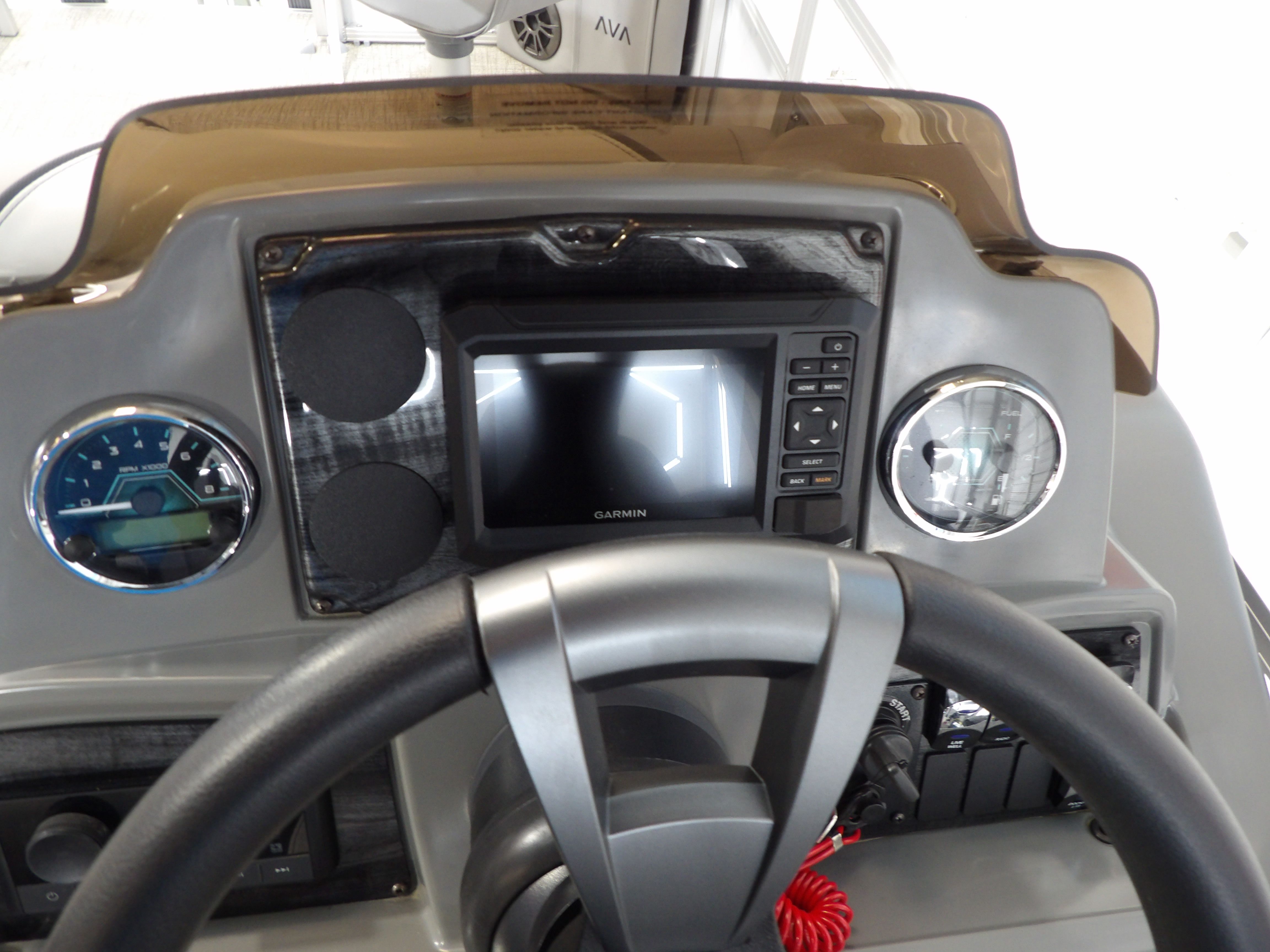 2026 Avalon Venture Quad Fish - 19' - 18