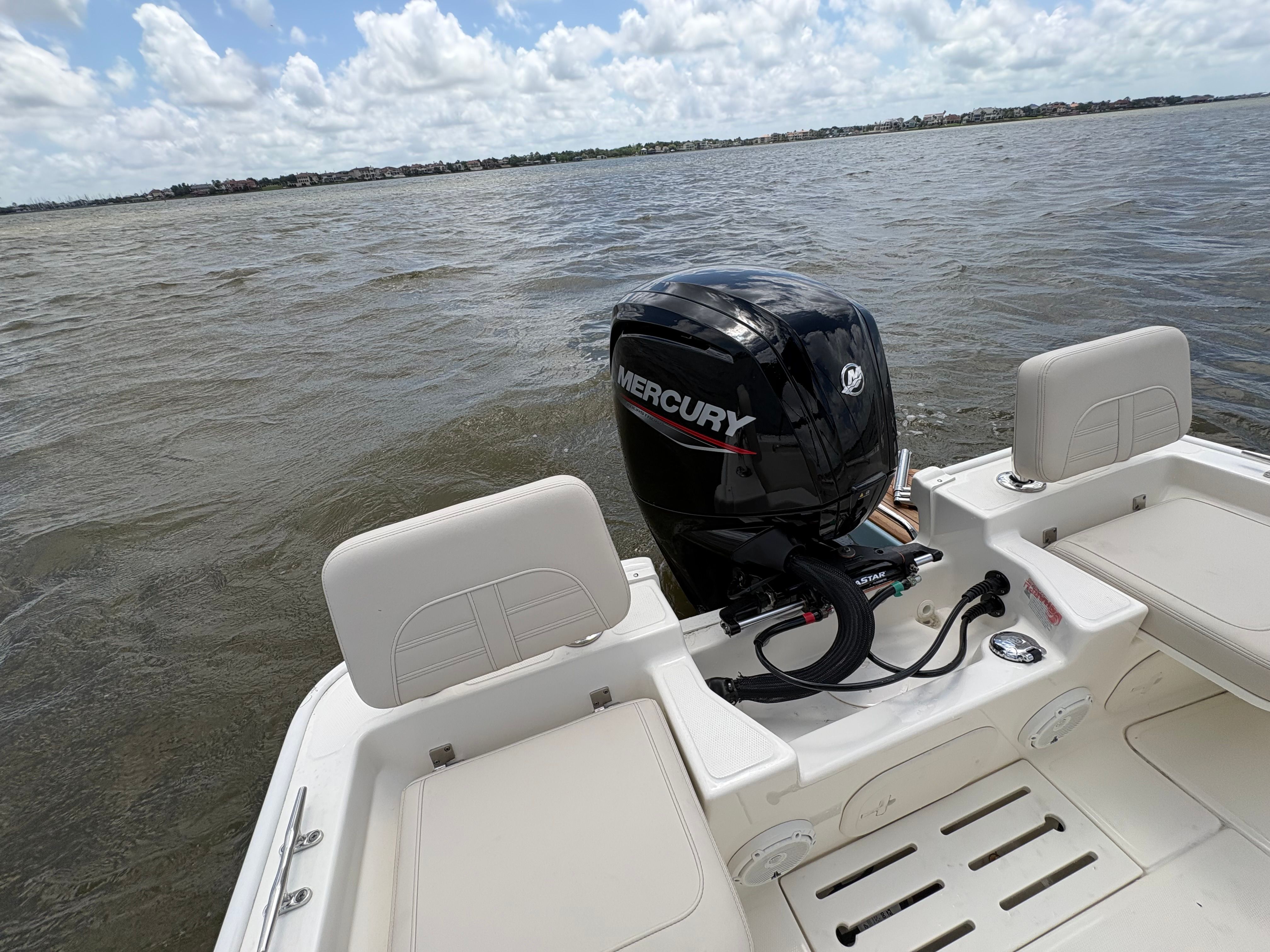 2026 Boston Whaler 170 Montauk - 23
