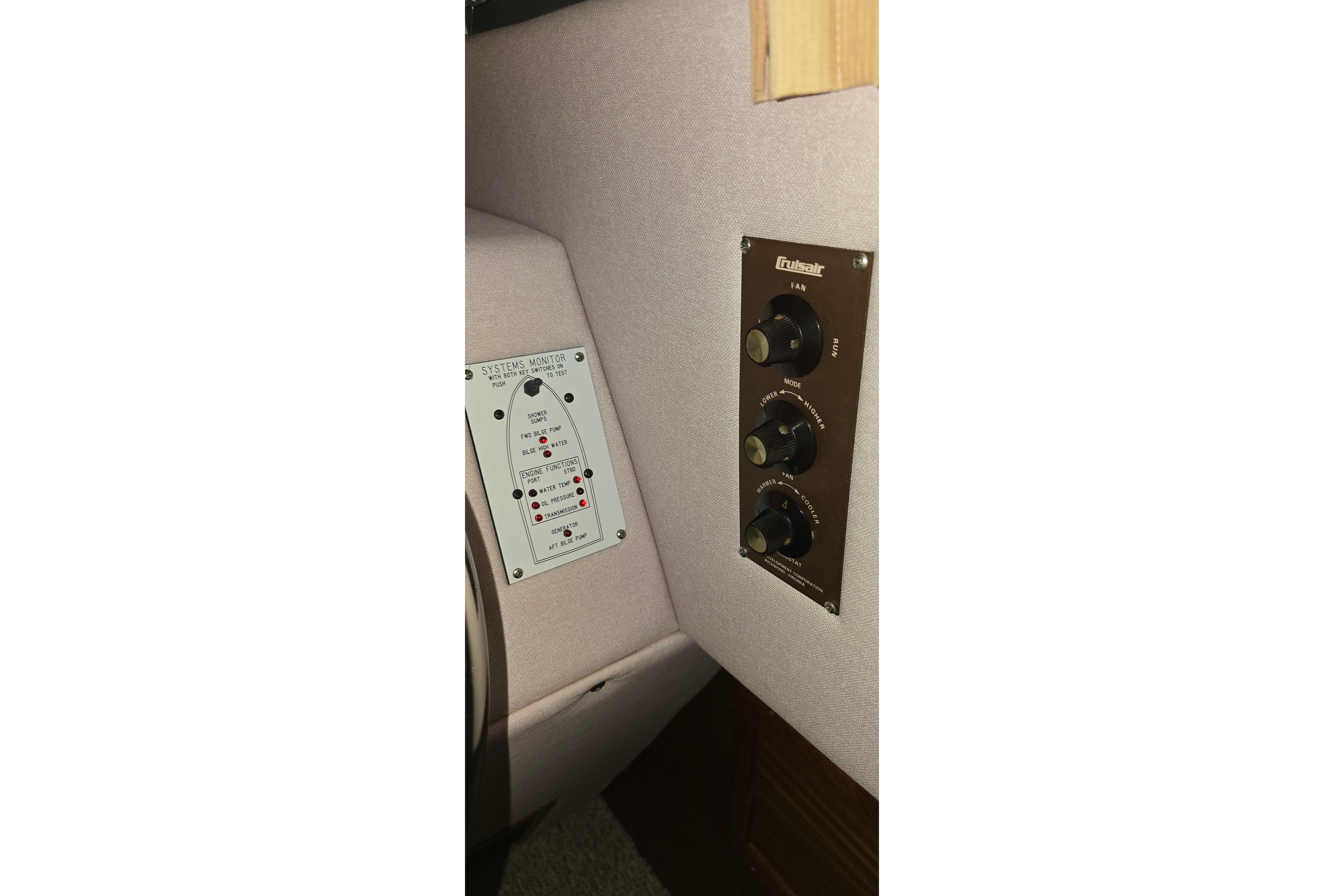 Control panel on a 1987 Sea Ray 340 Sedan Bridge boat interior.