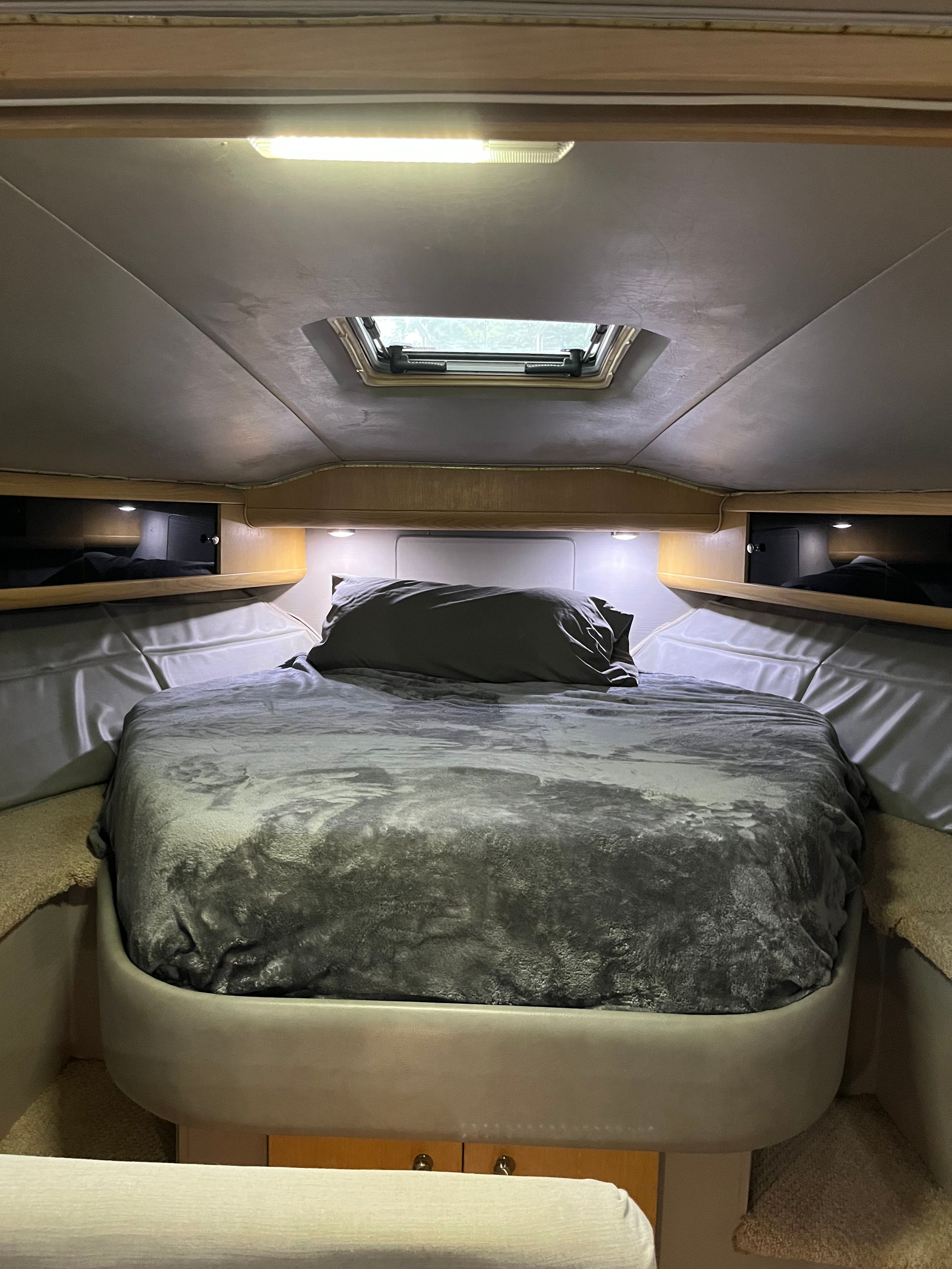 1988 Silverton 34 Express - 7