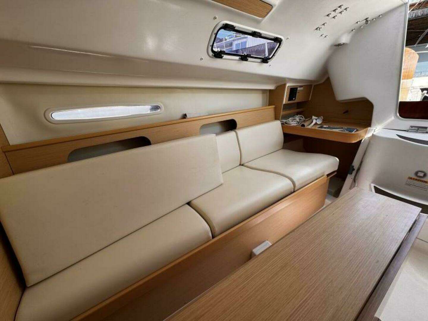 2014 Beneteau First 25S - Image 29