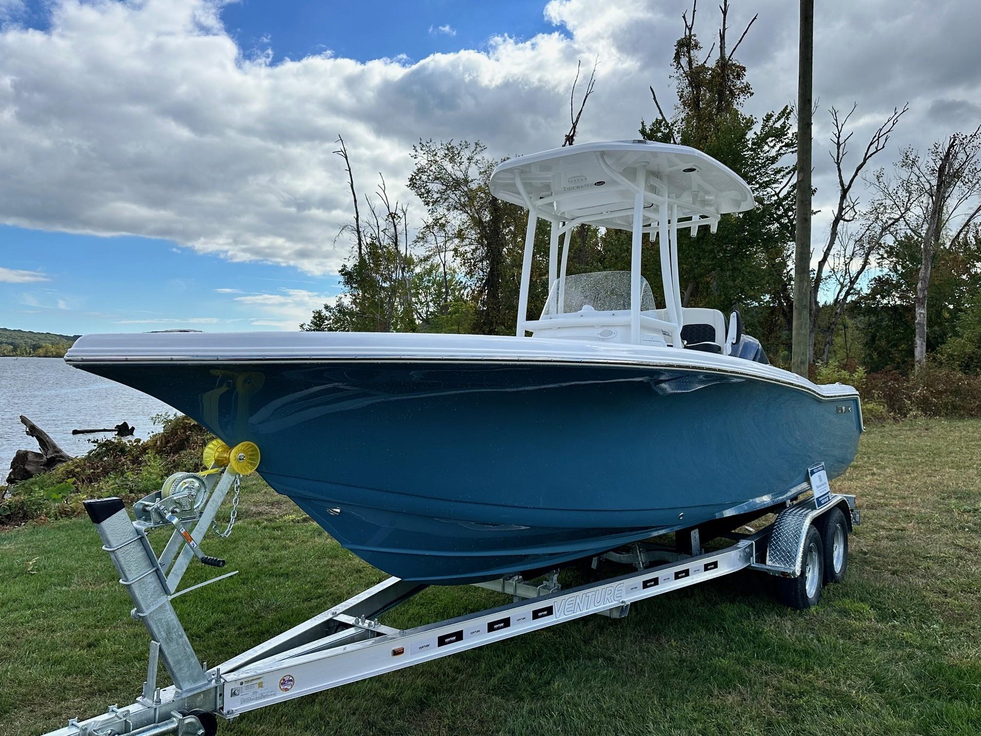 2025 Tidewater 220 Center Console - 3