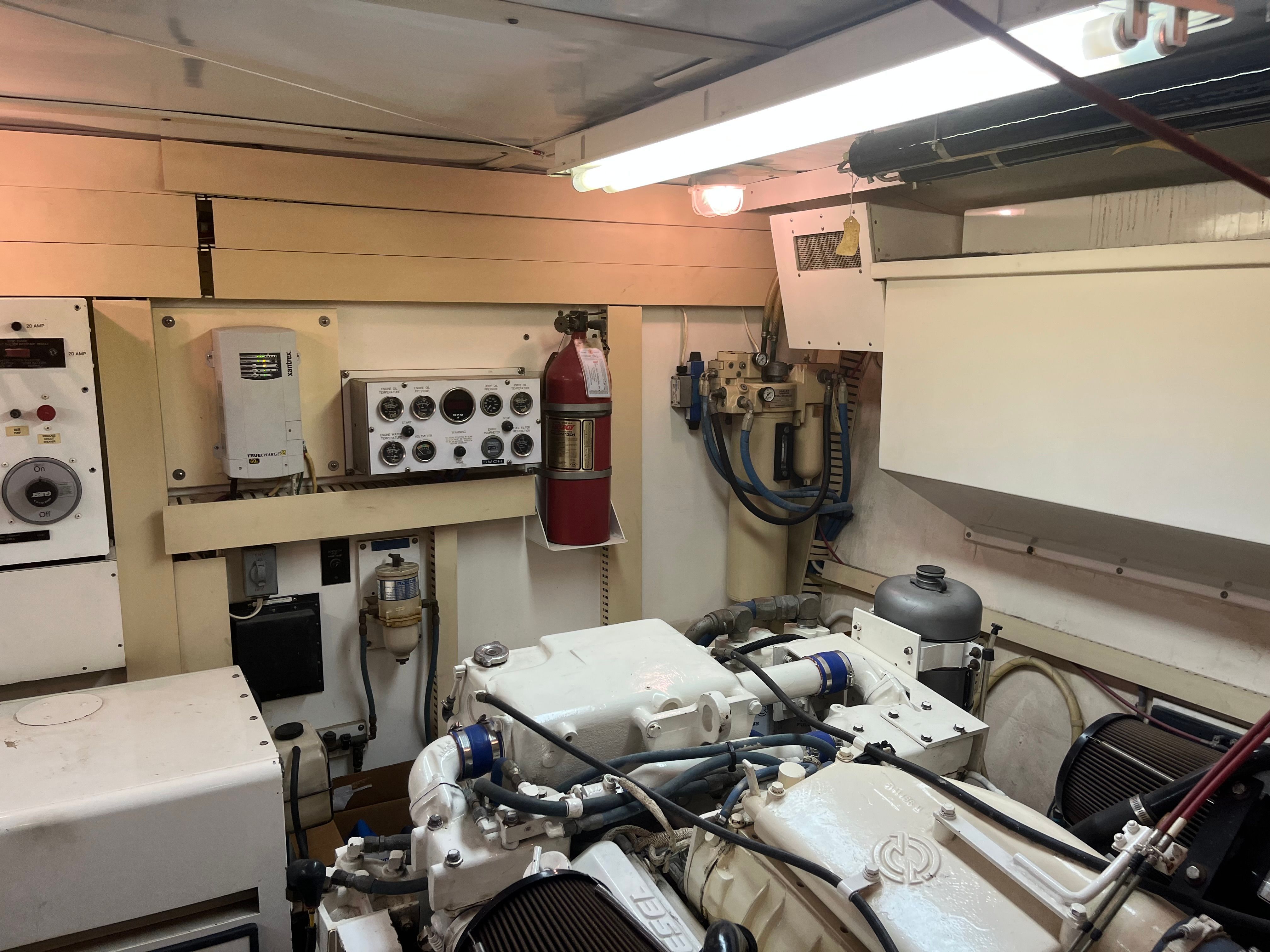 1994 Viking Motor Yacht - 53