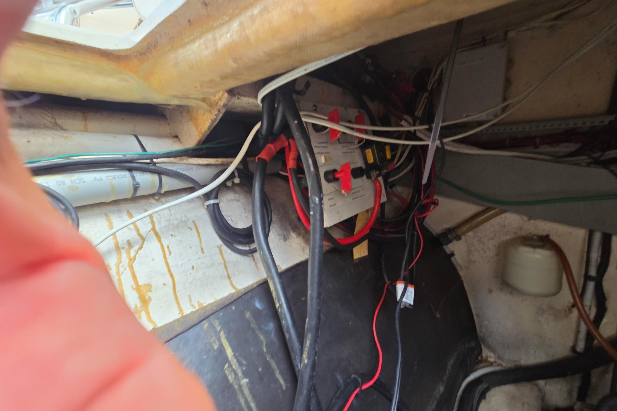 Electrical wiring and components inside a 2000 Fountaine Pajot Maryland 37 boat.