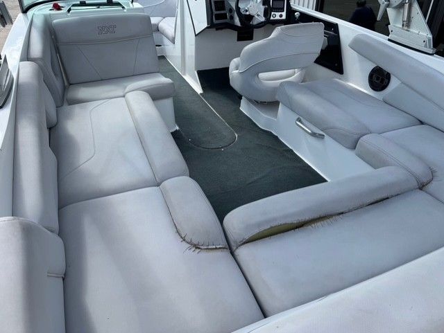 2019 MasterCraft NXT22 - 18