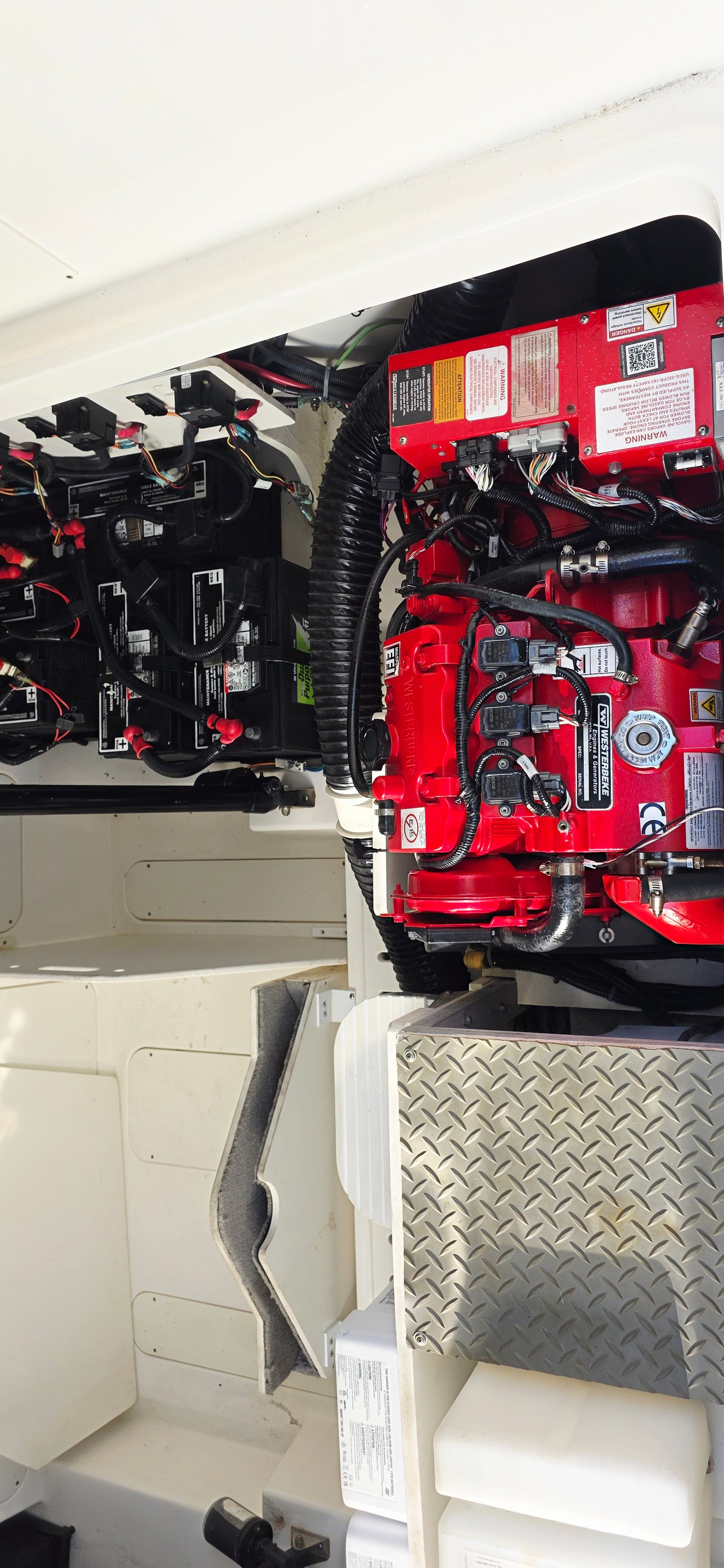 2024 Sea Ray Sundancer 320 Outboard - 29