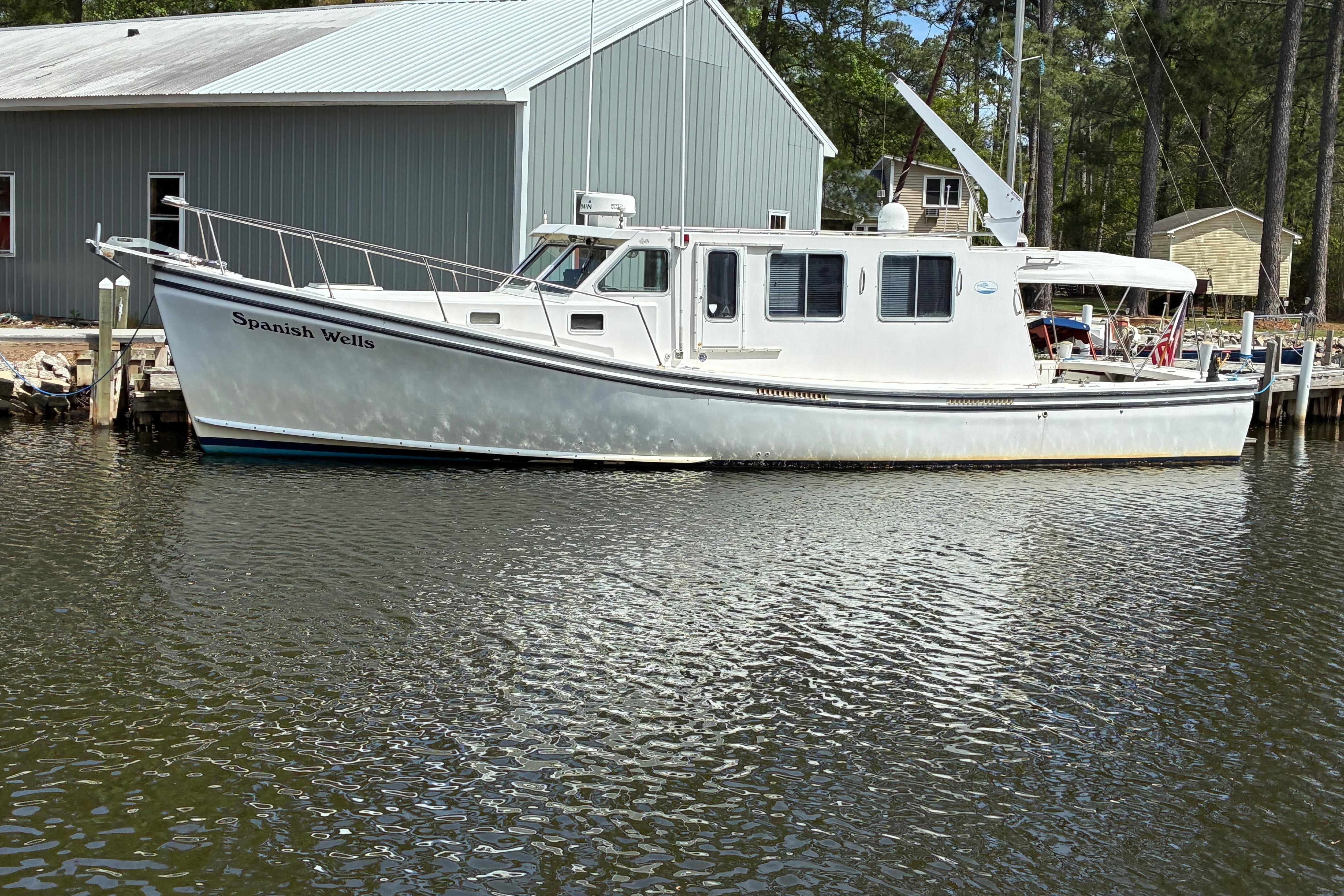 2000 Provincial 42 Pleasure Boat