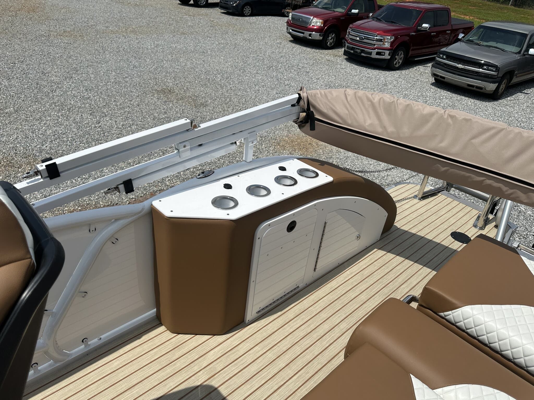 2026 Aloha Club Series 260 POWER BIMINI - 5