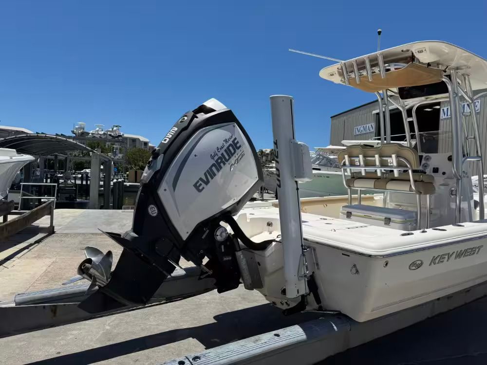 2018 Key West 230 Bay Reef - 10