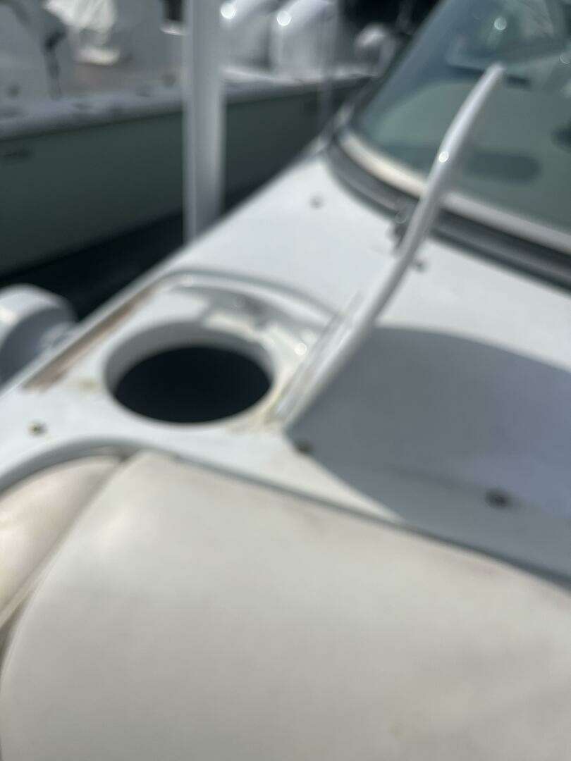 2002 Cobalt 282 - Image 40