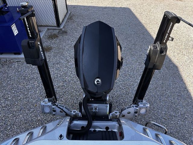 2017 Ranger Z521 Comanche - 33