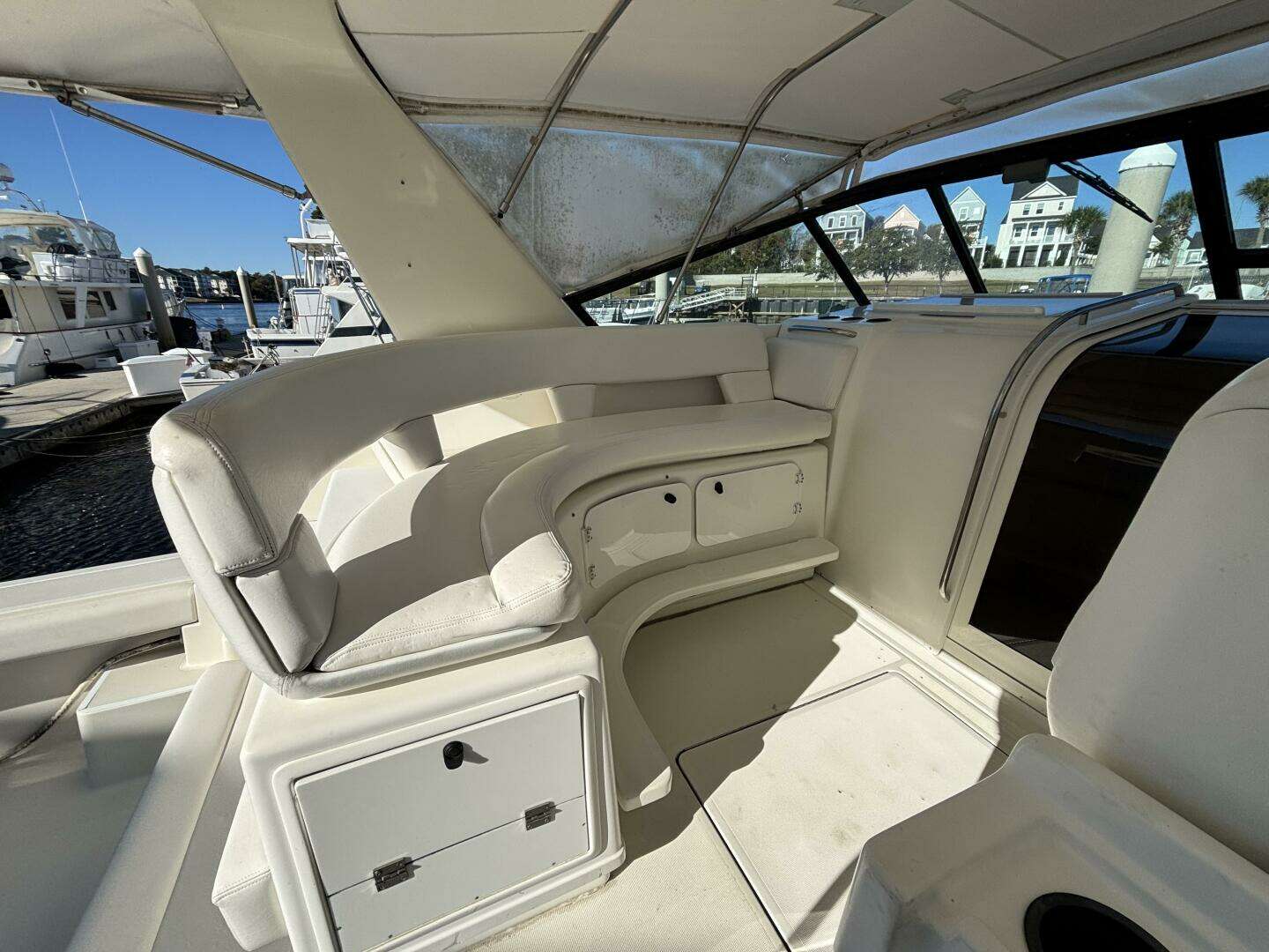1993 Tiara Yachts 4300 Convertible - Image 19
