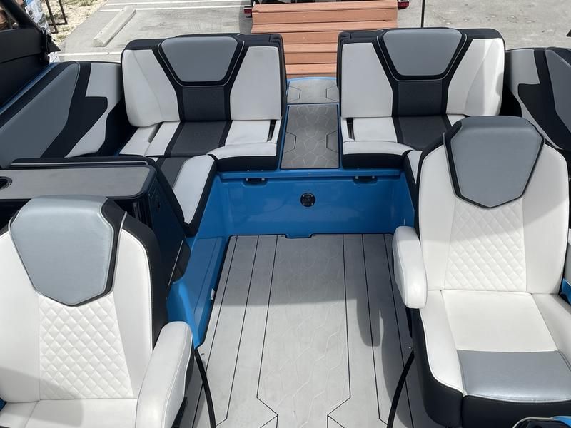 2022 Yamaha Boats 255XE - 8