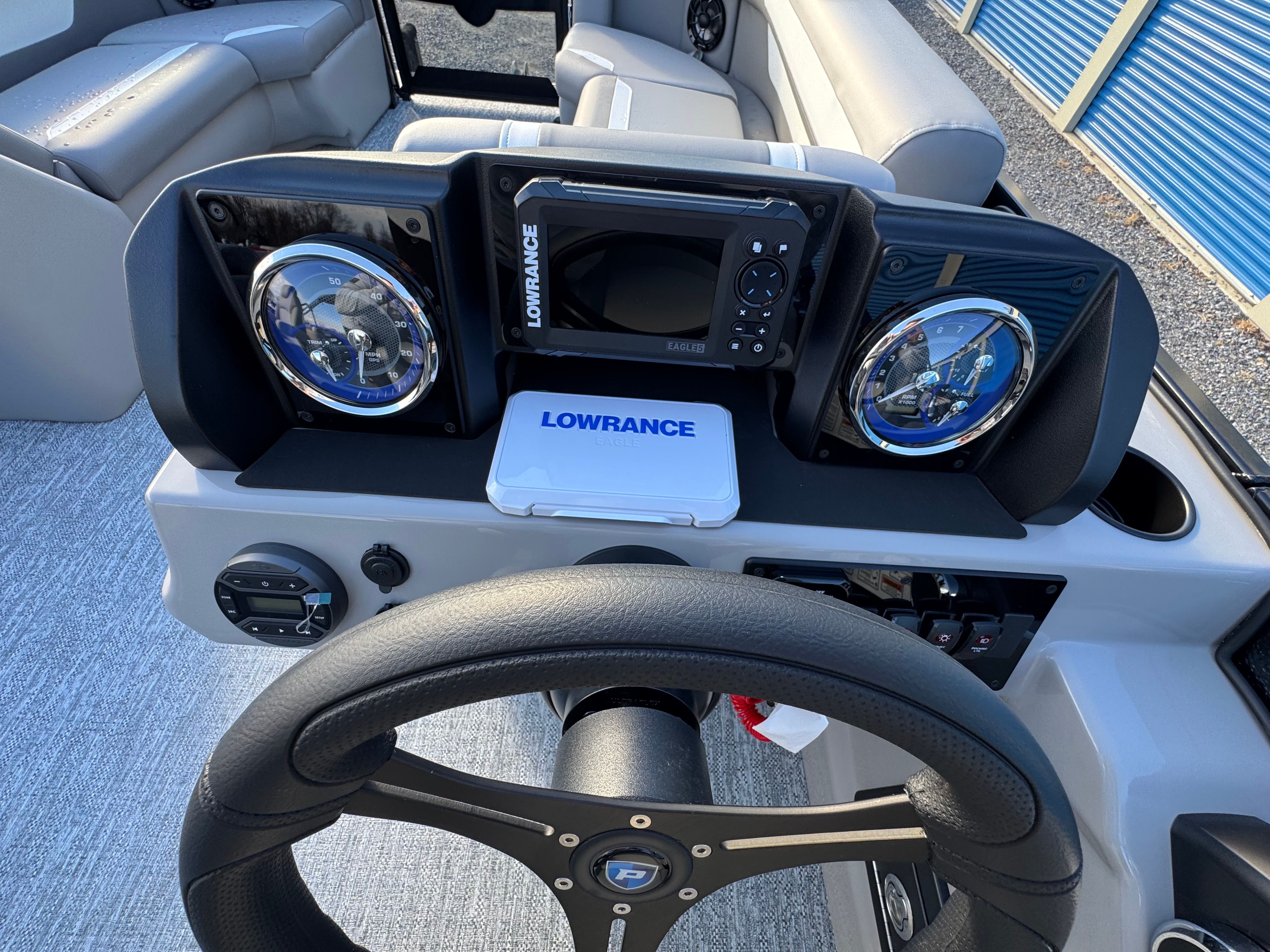 2026 Premier 220 Sunscape RF - 22