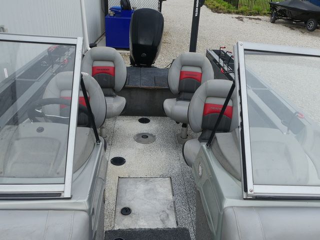 2016 Tracker Targa V-18 WT - 16
