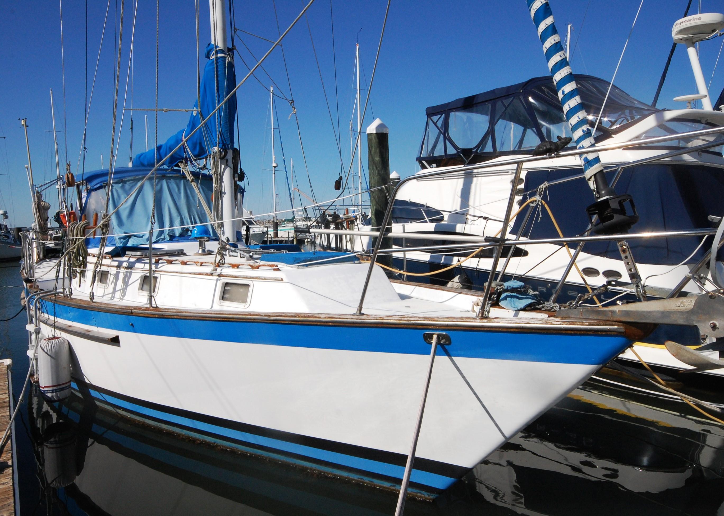 1981 Endeavour 40 Sloop