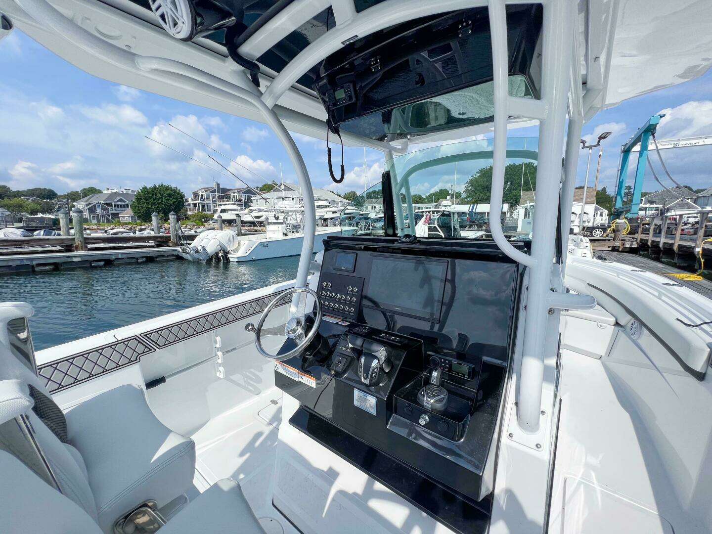 2024 Wellcraft 302 - Image 5