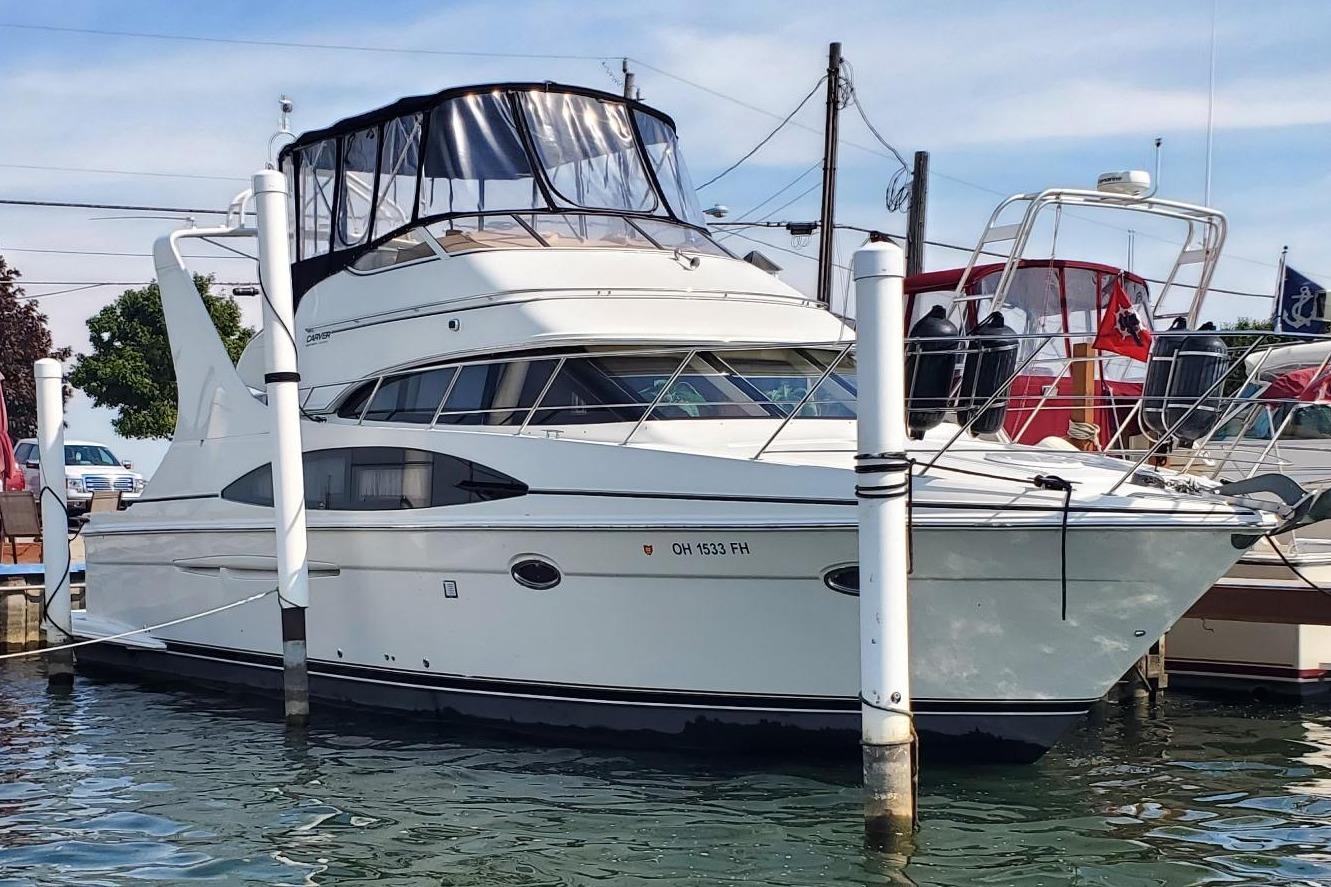 2004 Carver 420 Mariner