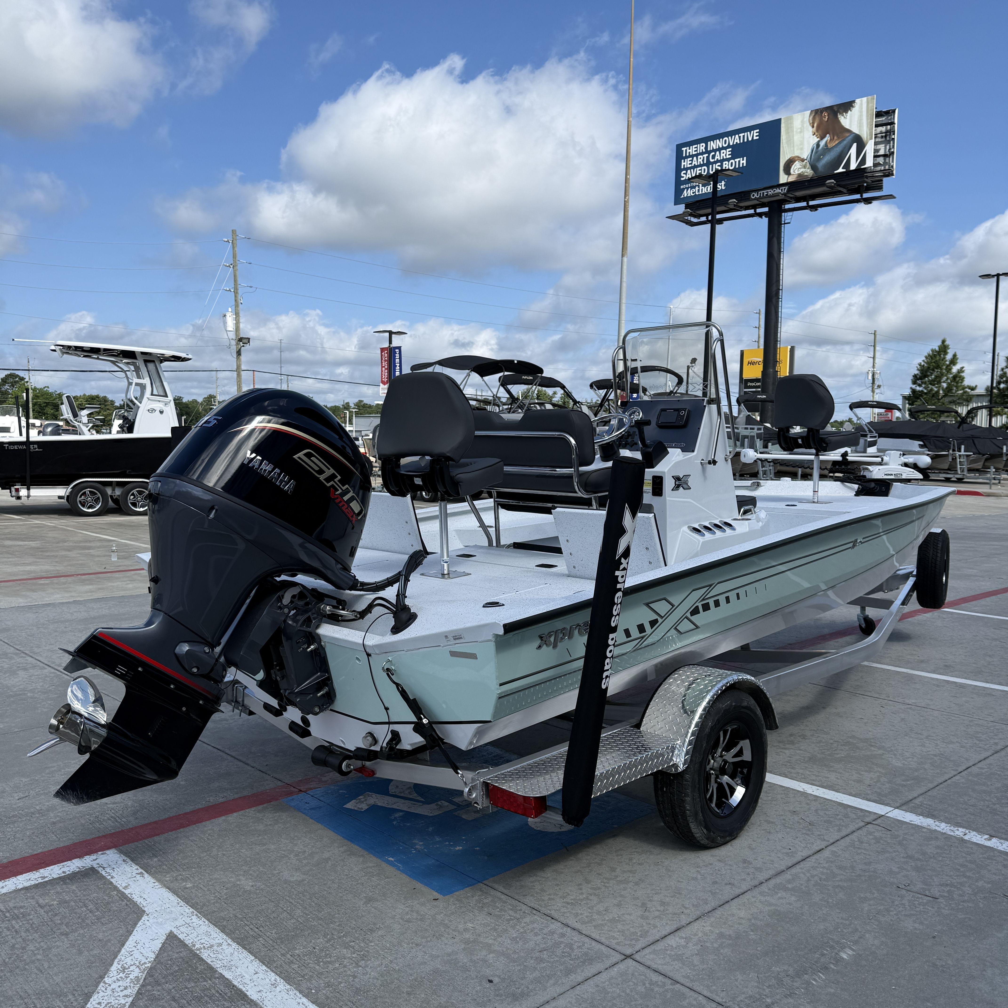 2026 Xpress H20B Bay - 6