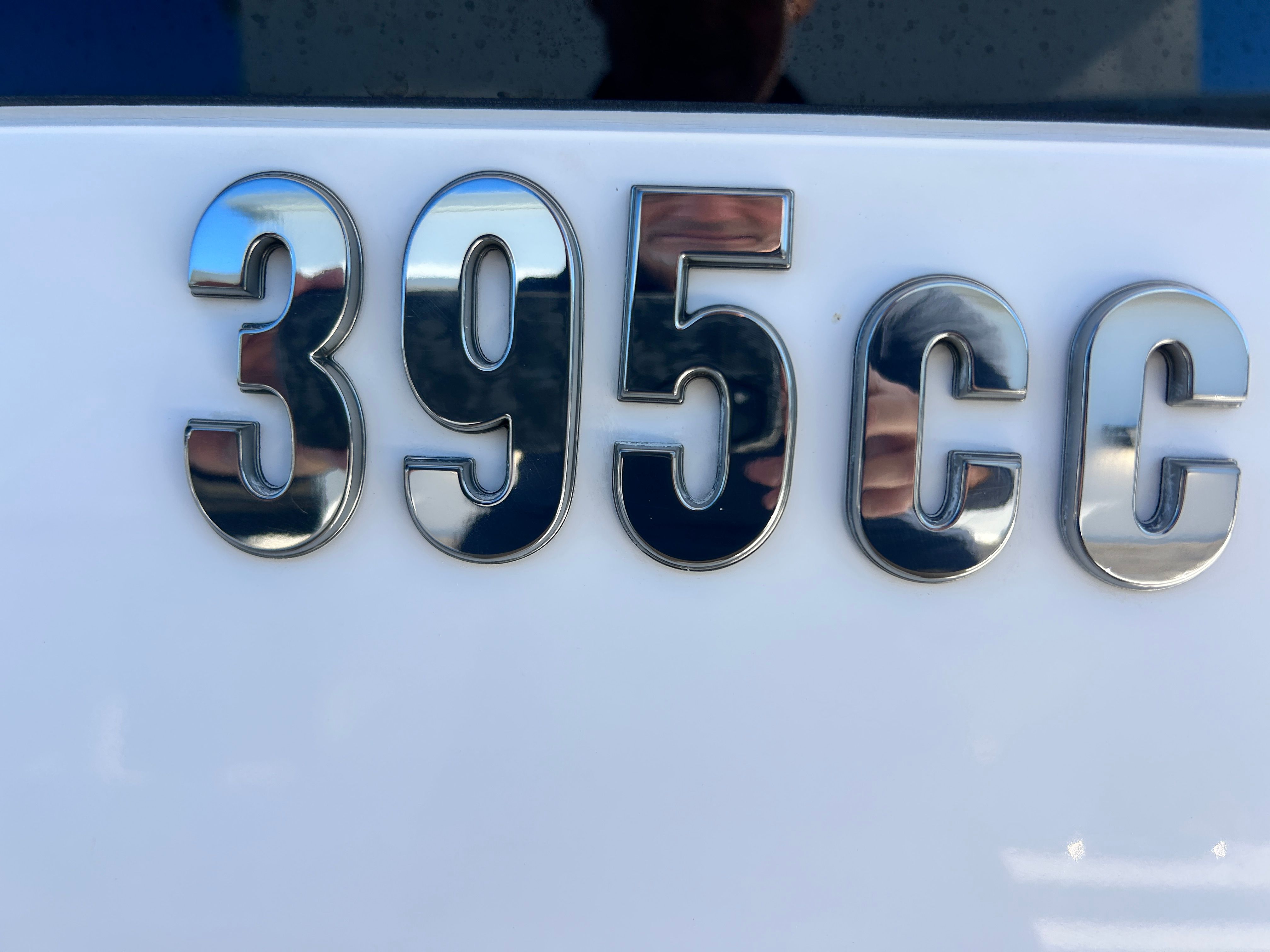 2020 Everglades 395 Center Console - 38