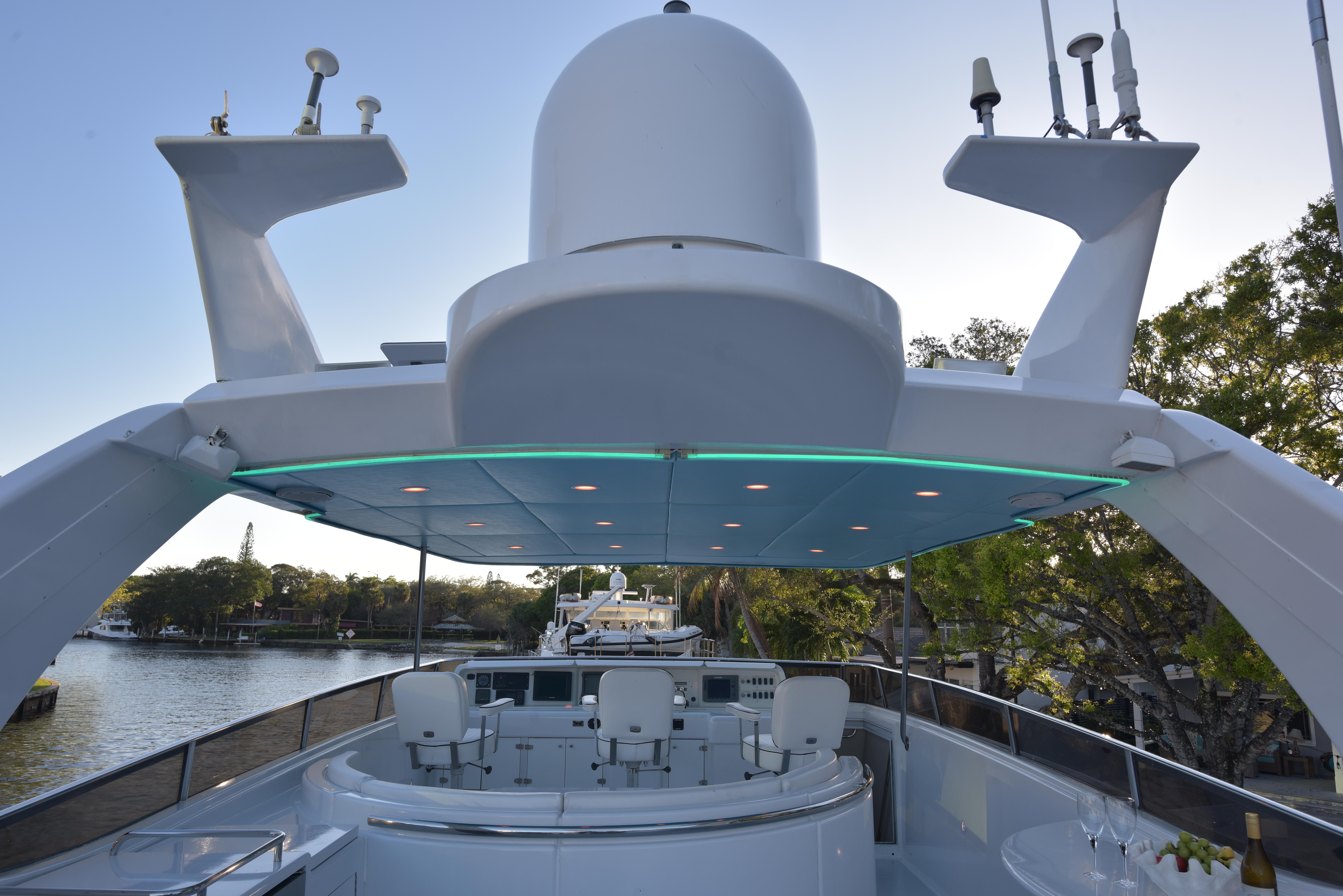 1994 Lazzara 76 Lazzara motor yacht - 39