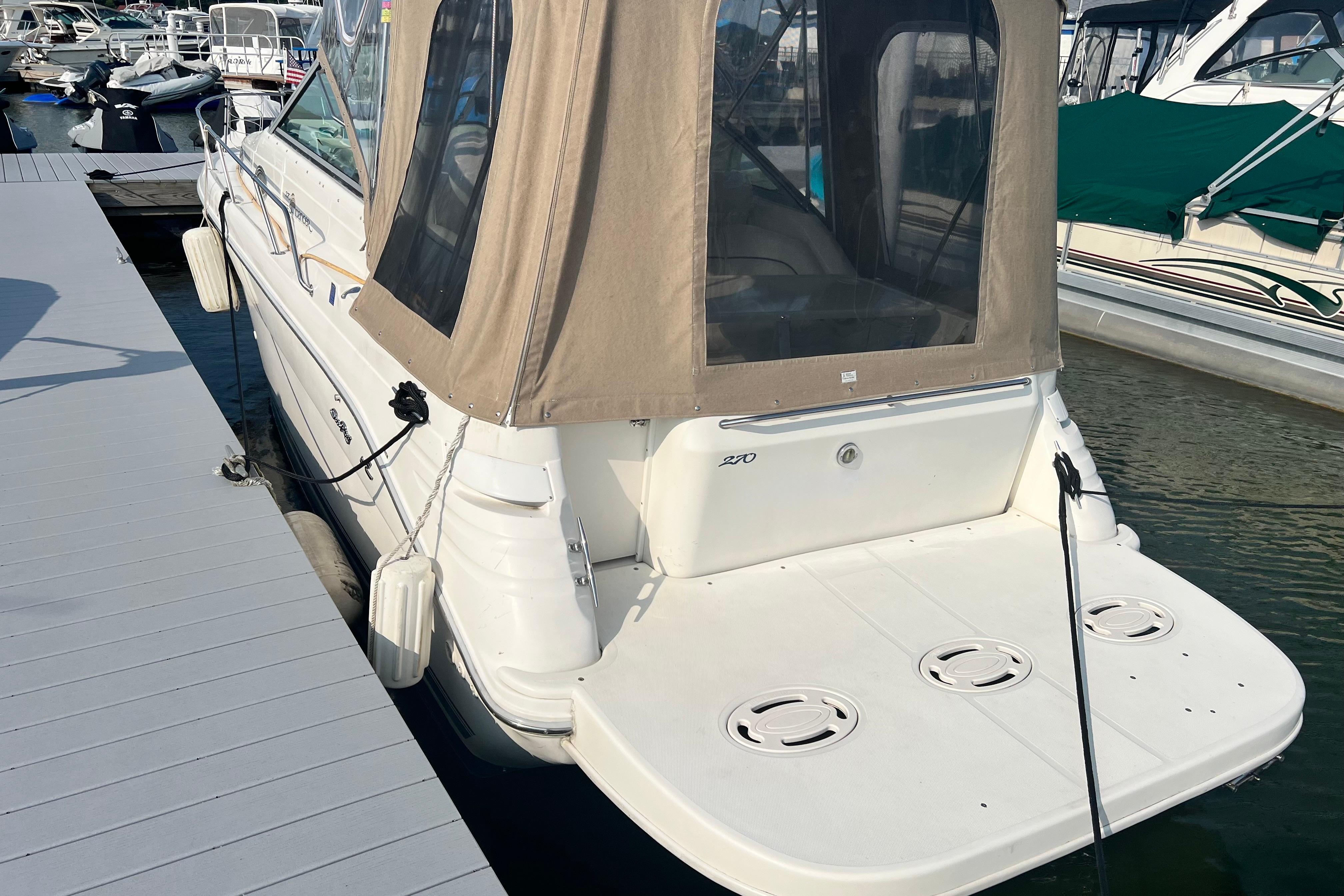 1996 Sea Ray 270 Sundancer
