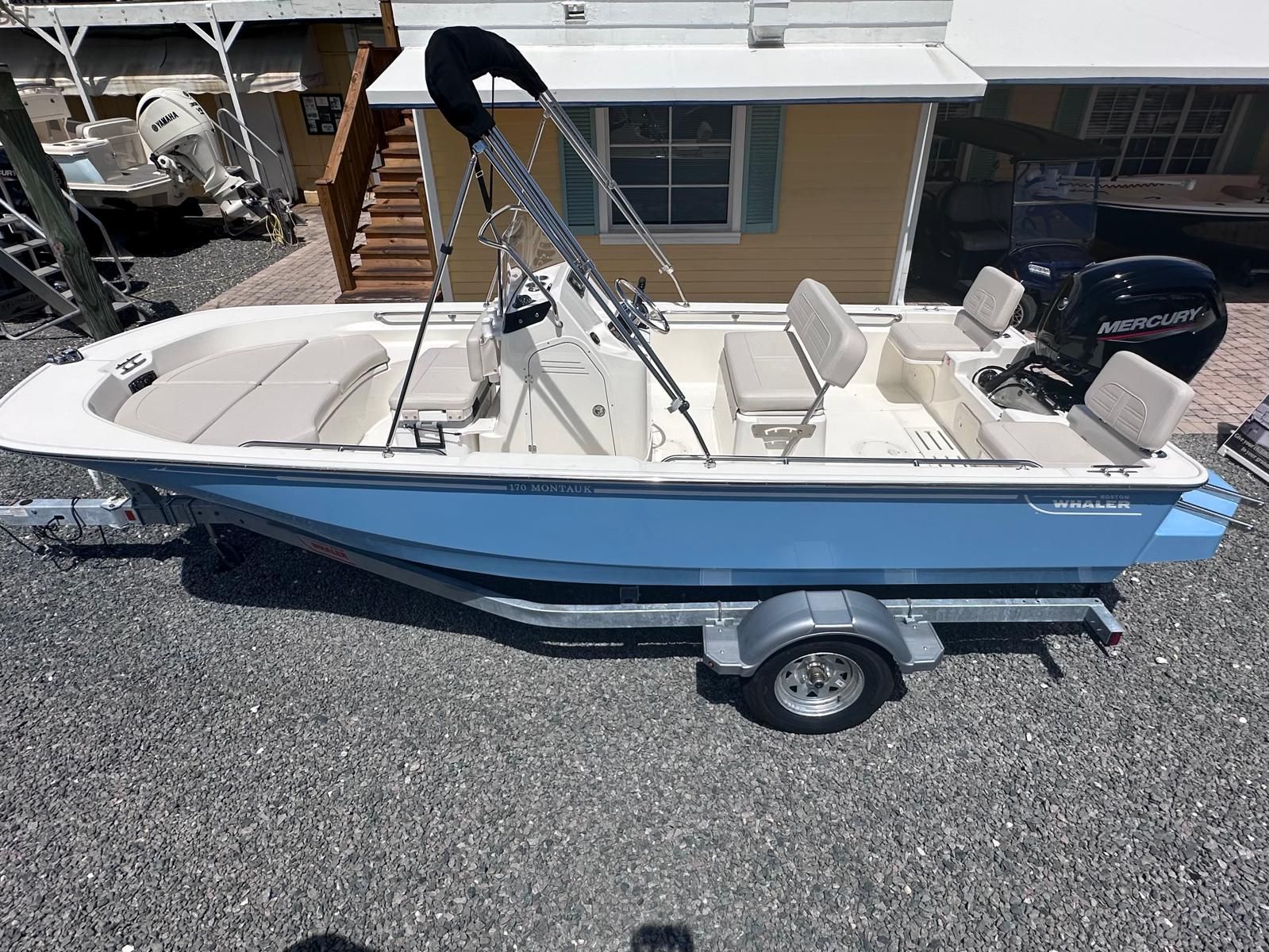 2026 Boston Whaler 170 Montauk