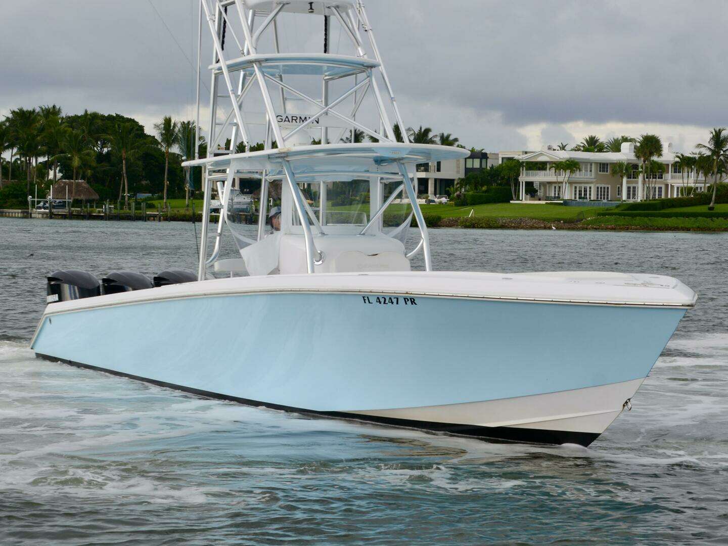 2014 Venture 39CC - Image 2