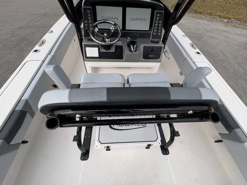 2026 Robalo 266 Cayman - 60